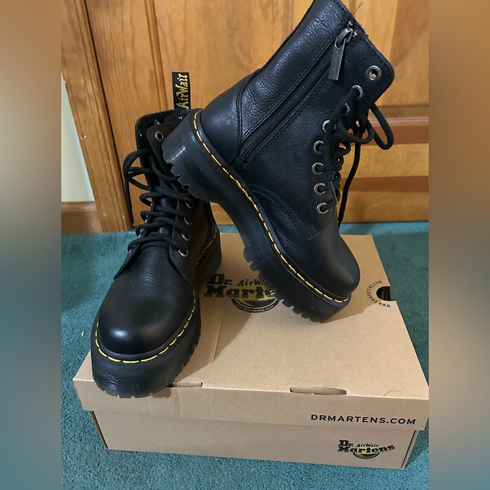 Doc.Martens Jadon III